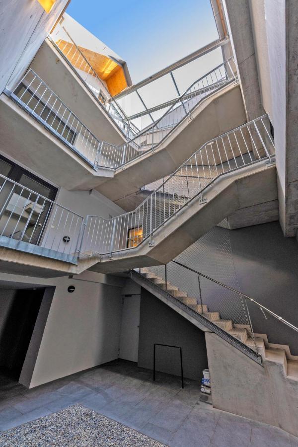 שונדורף West Apartments מראה חיצוני תמונה